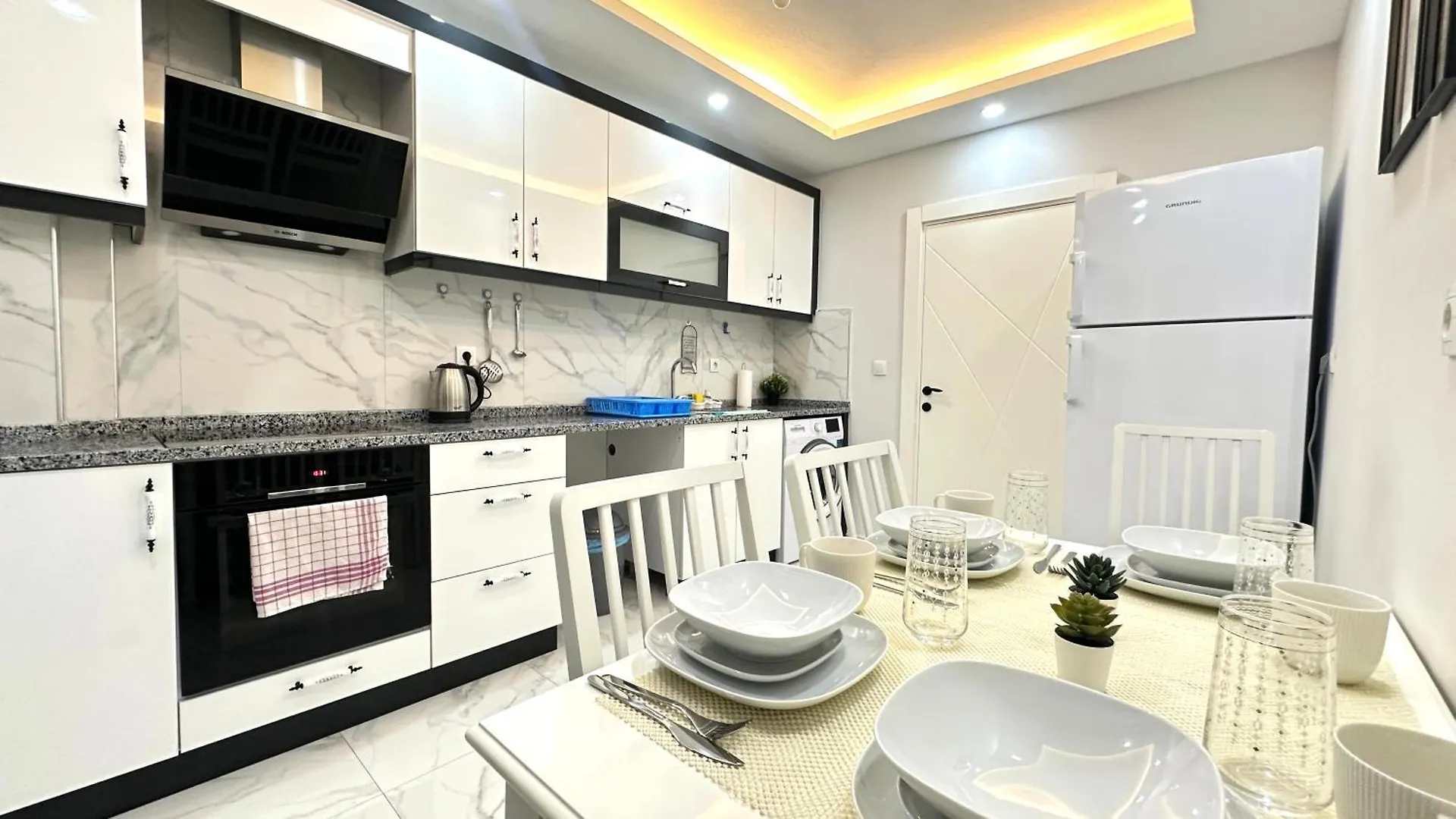 Homely! Design Apartment Antalya, Parking, Balcony, Ac!